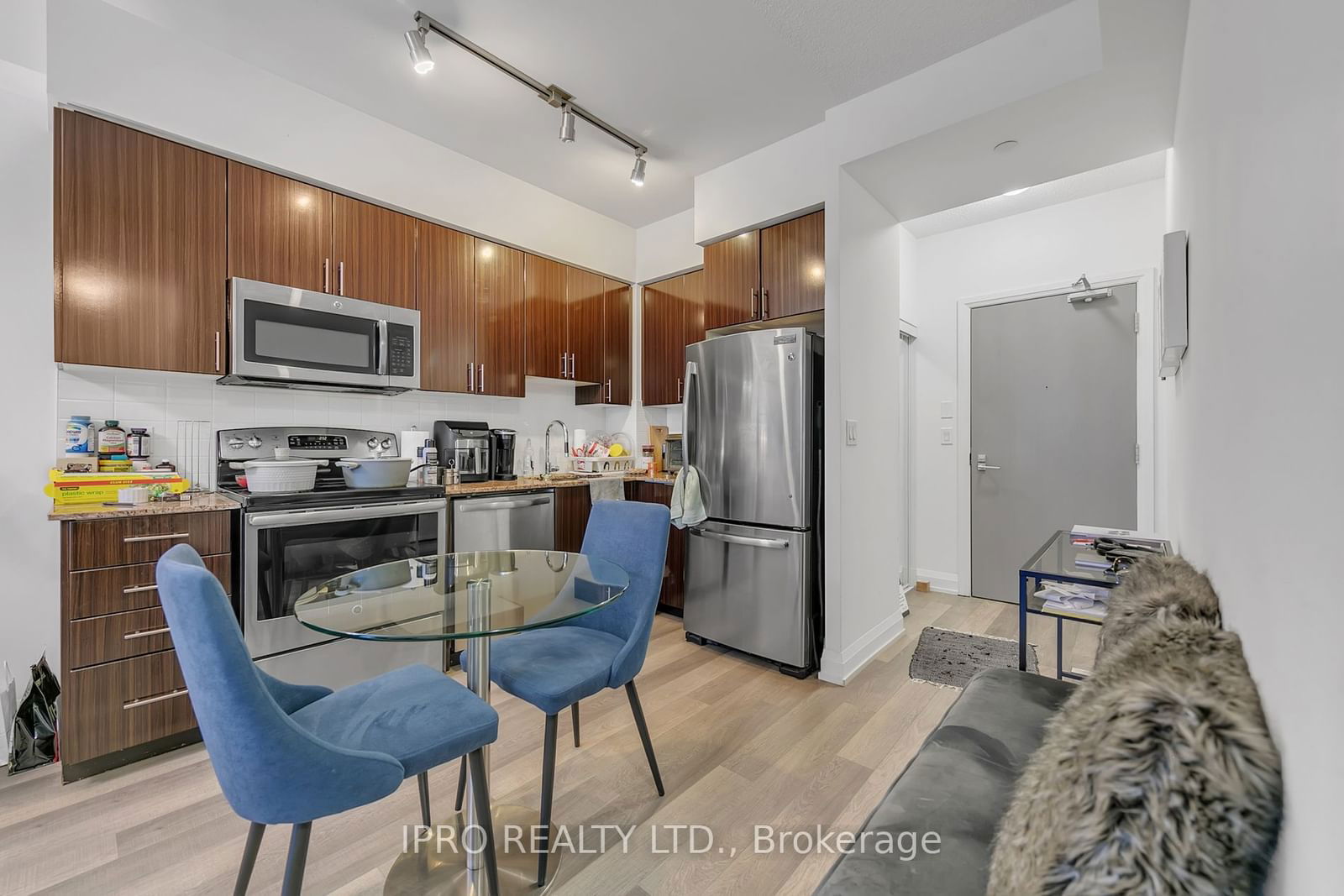 7165 Yonge St, unit 531 for sale - image #12