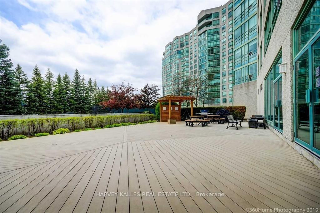 7805 Bayview Ave, unit 709 for rent - image #9