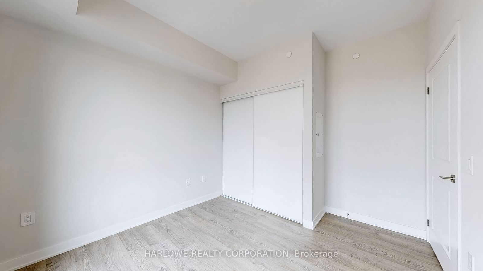 120 Eagle Rock Way, unit 307 for sale - image #20