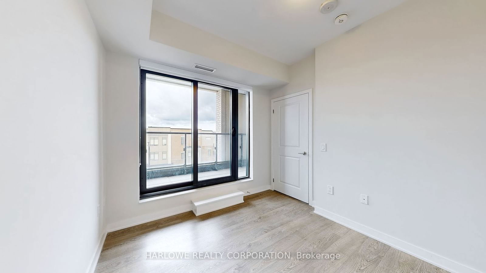 120 Eagle Rock Way, unit 307 for sale - image #22