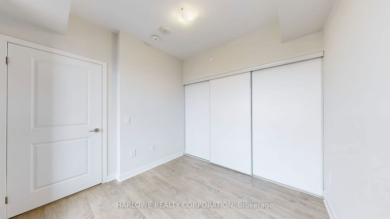 120 Eagle Rock Way, unit 307 for sale - image #23