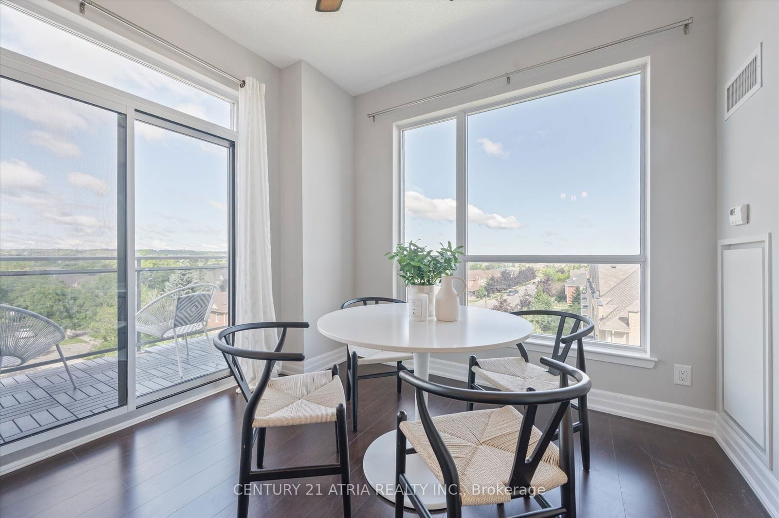 111 Civic Square Gate, unit 423 for sale