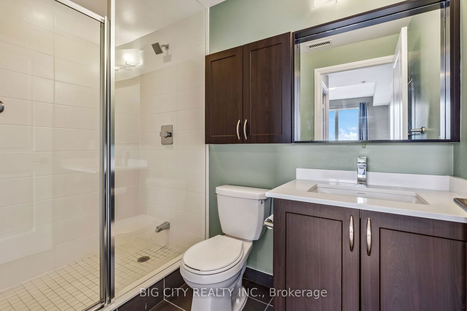 7890 Bathurst St, unit 2210 for rent - image #22