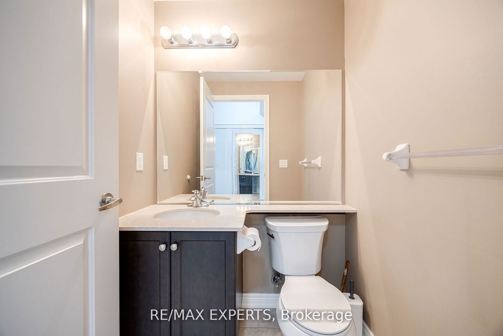 9245 Jane St, unit 414 for sale - image #21