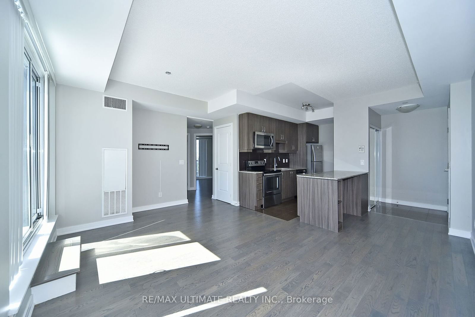 9191 Yonge St, unit 603 for sale