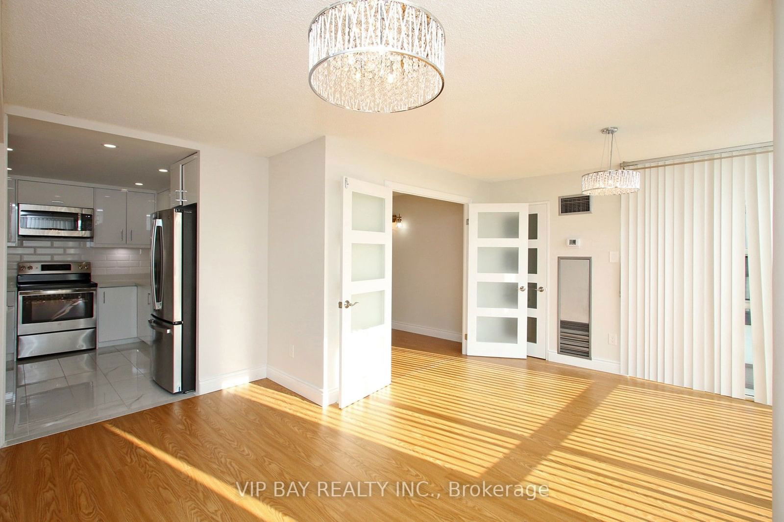 20 Harding Blvd W, unit 1012 for rent - image #8