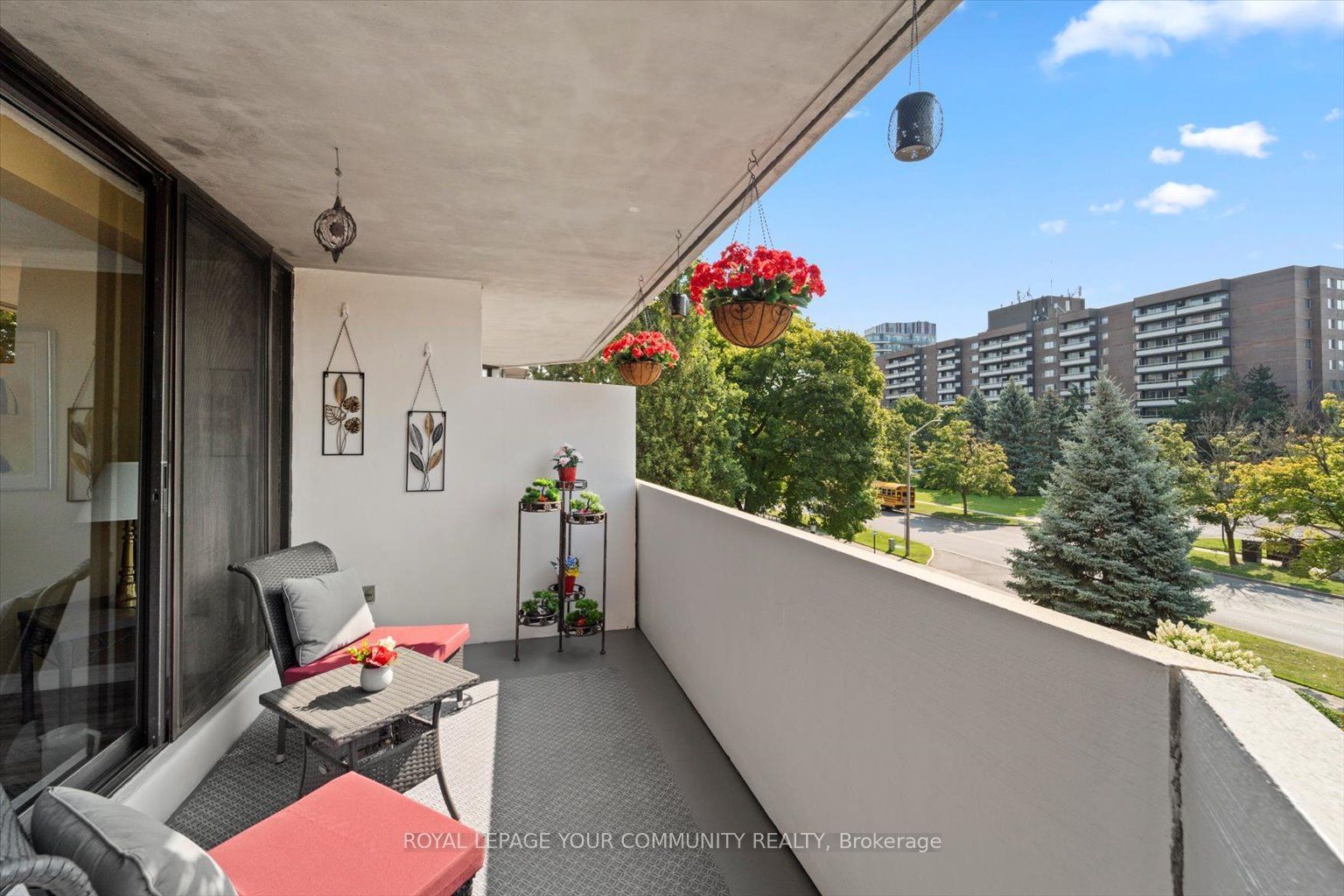 40 Baif Blvd, unit 307 for sale - image #22