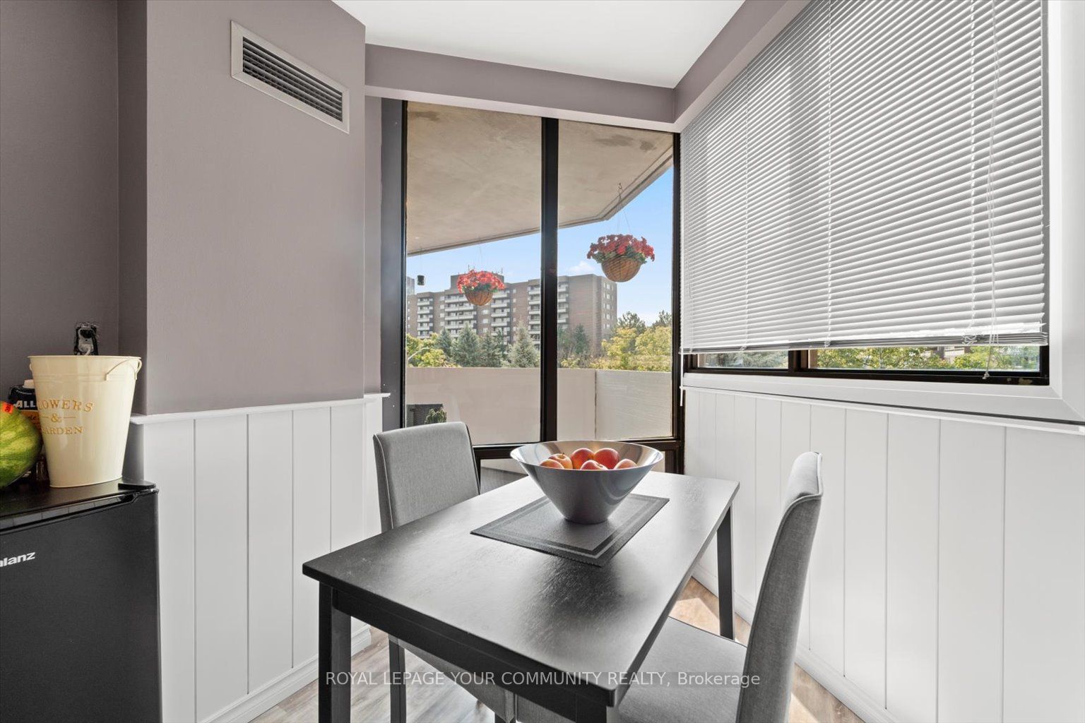 40 Baif Blvd, unit 307 for sale - image #9