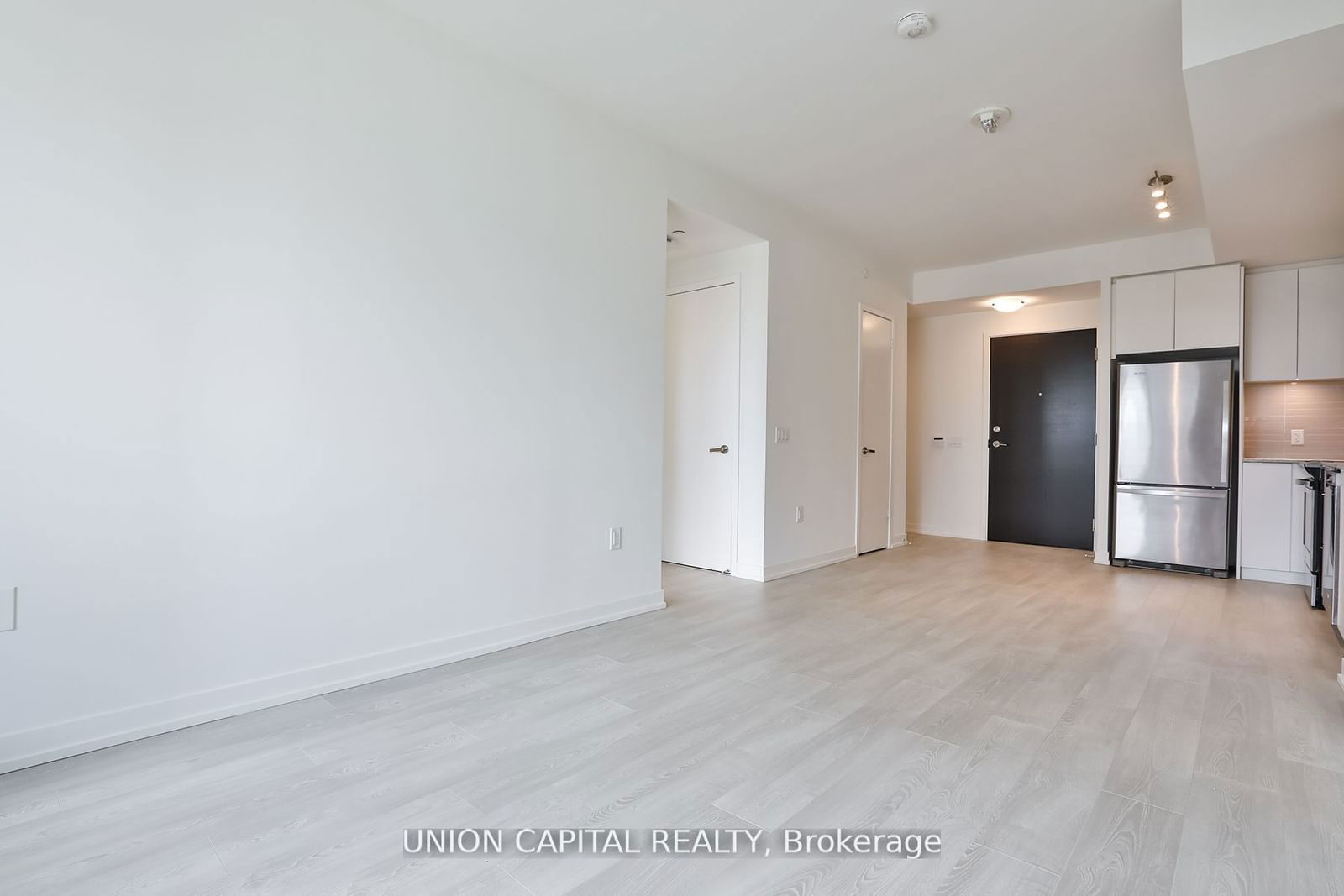 8868 Yonge St, unit 211E for sale - image #11