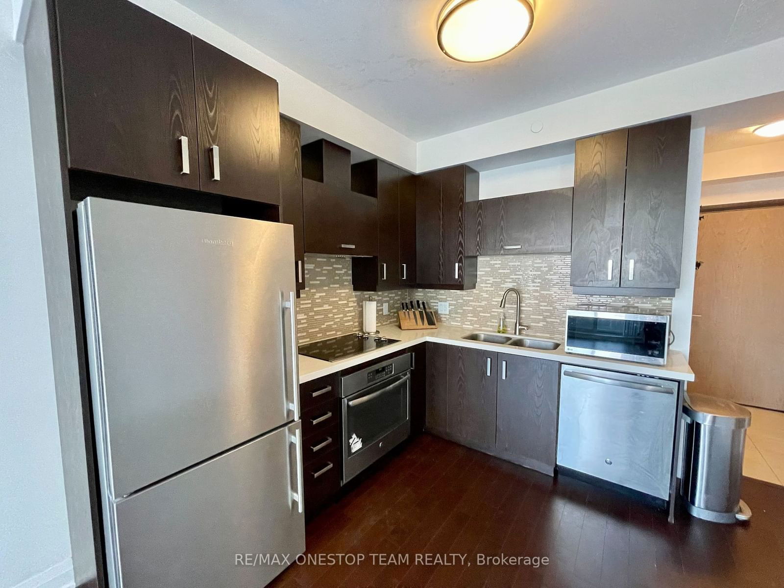 28 Uptown Dr, unit 325 for rent - image #4