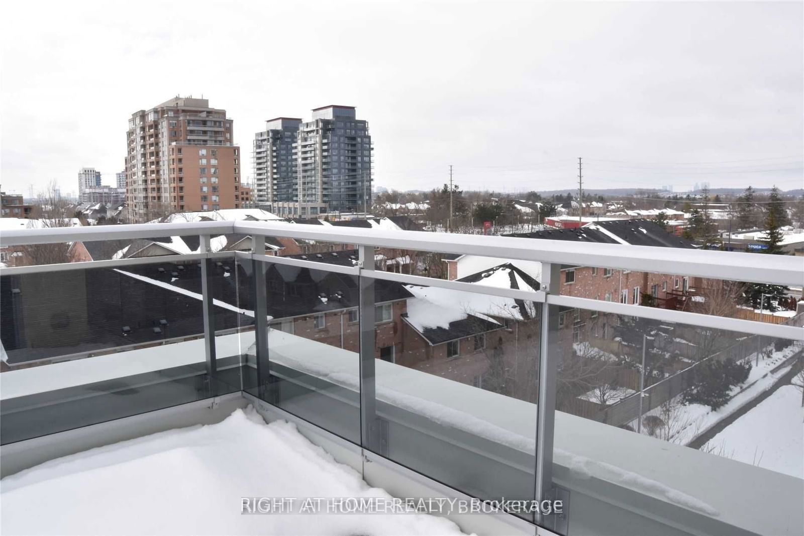 9199 Yonge St, unit 517 for sale - image #19