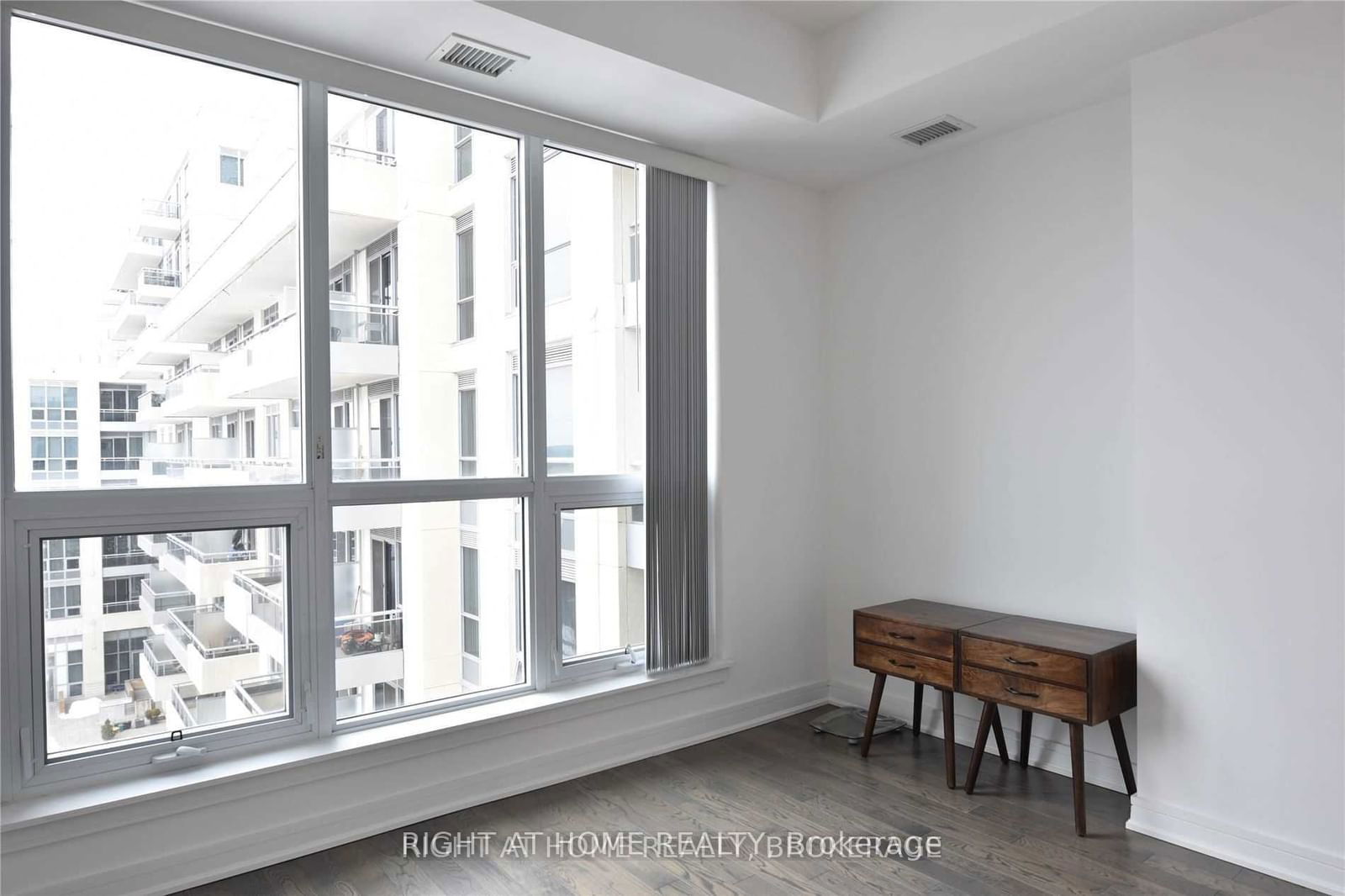 9199 Yonge St, unit 517 for sale - image #25