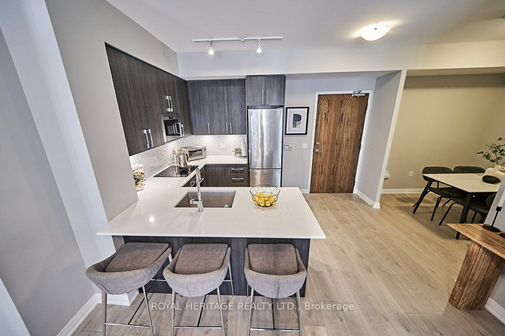 99 Eagle Rock Way, unit 530 for sale - image #7