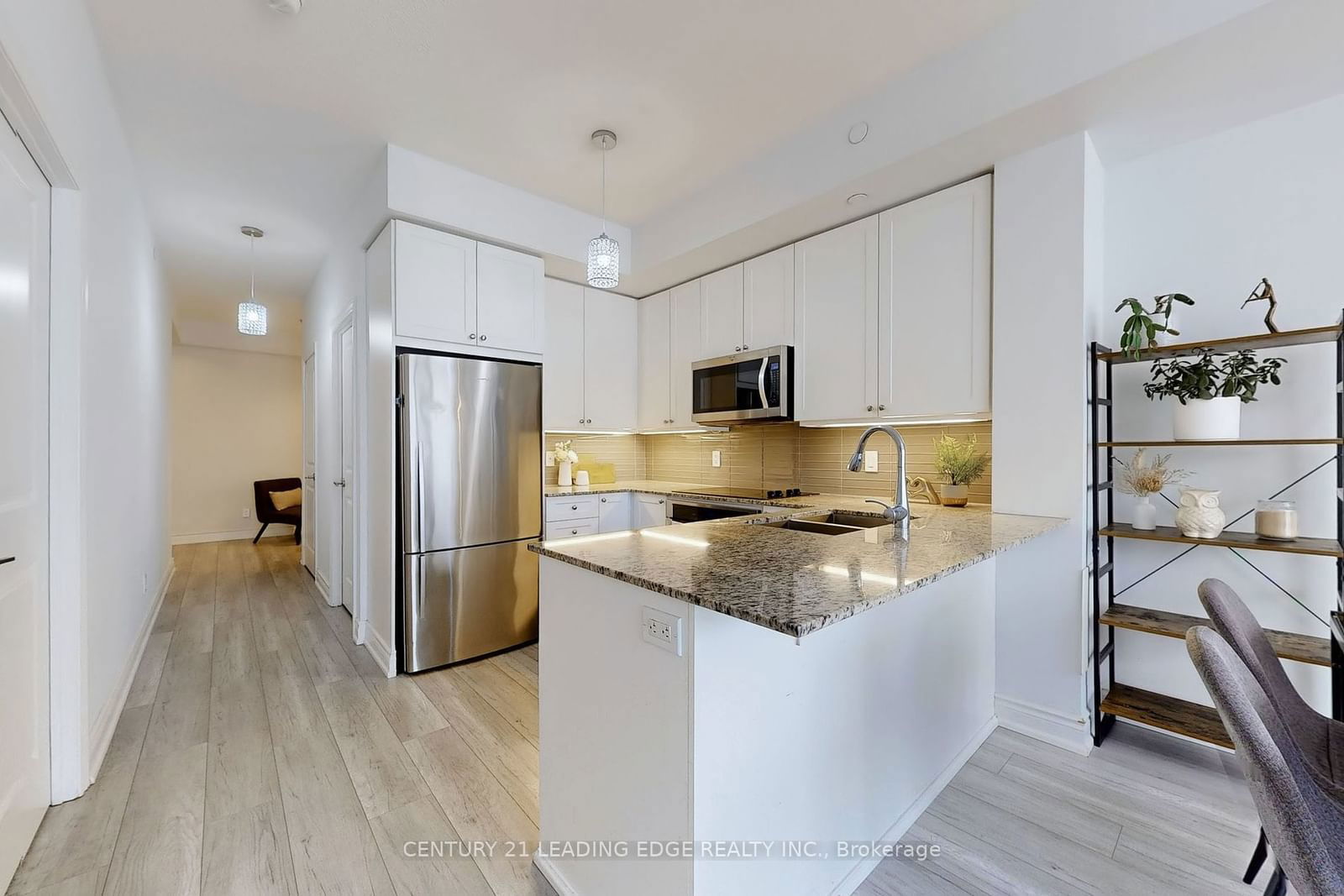 9600 YONGE St, unit 201 for sale - image #9