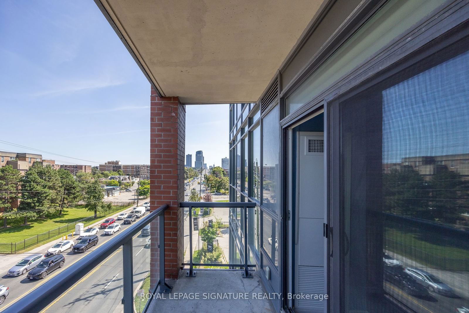 7608 Yonge St, unit #531 for sale