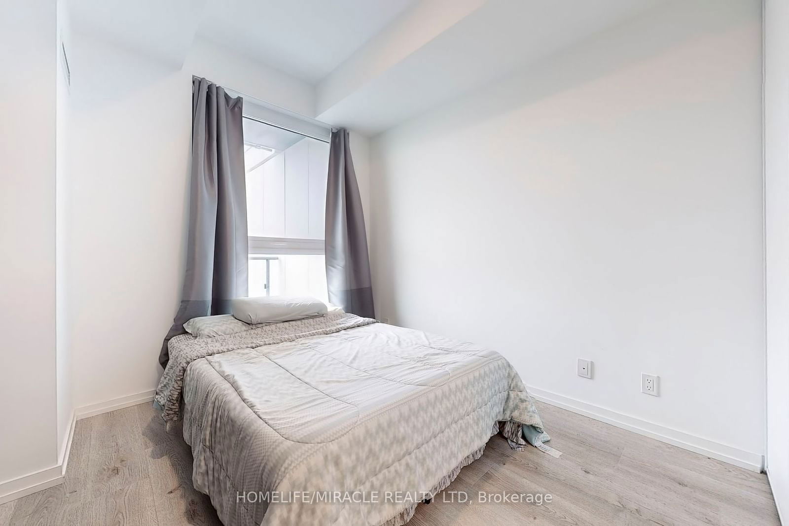 7890 Jane St, unit 4105 for sale - image #13