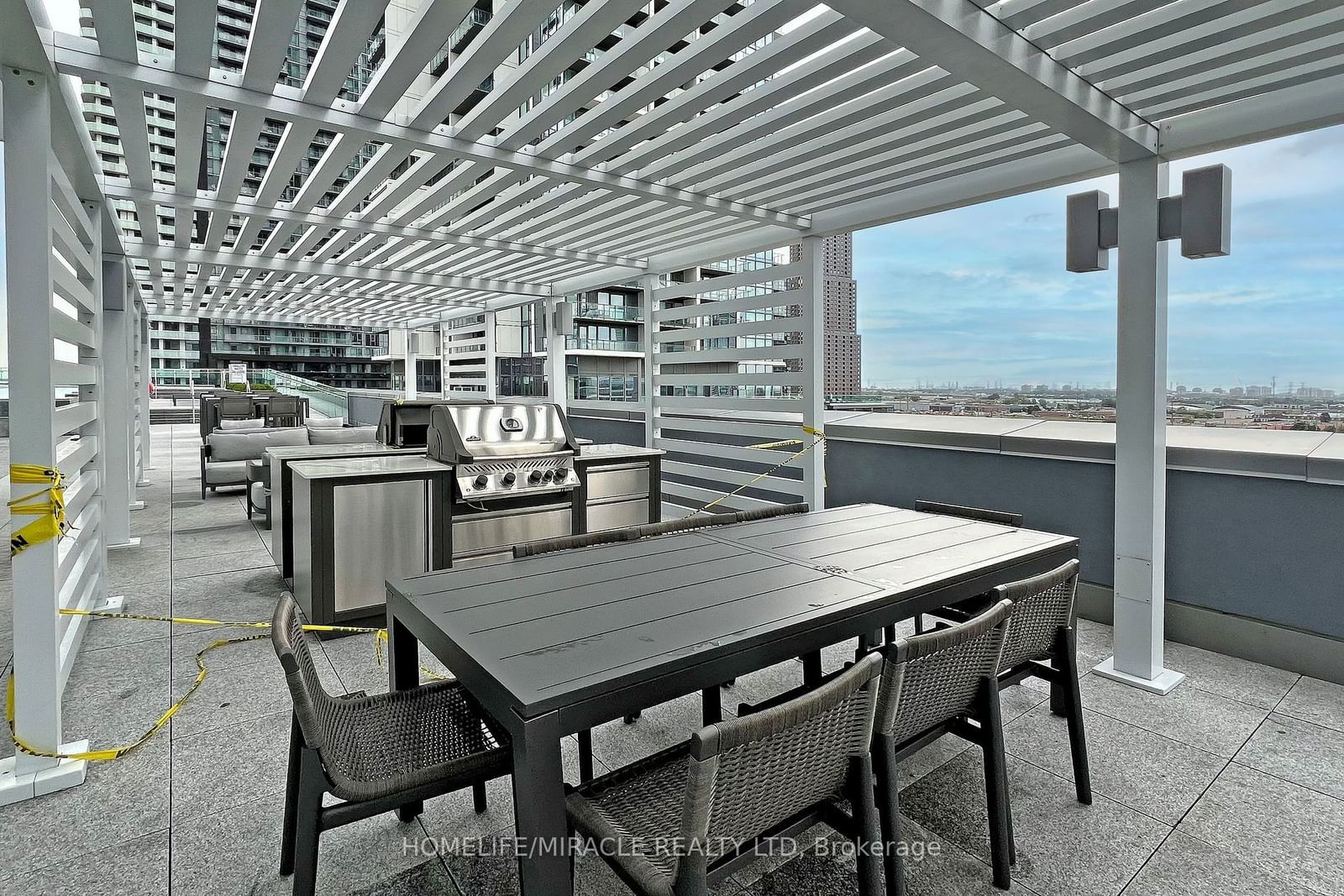 7890 Jane St, unit 4105 for sale - image #36