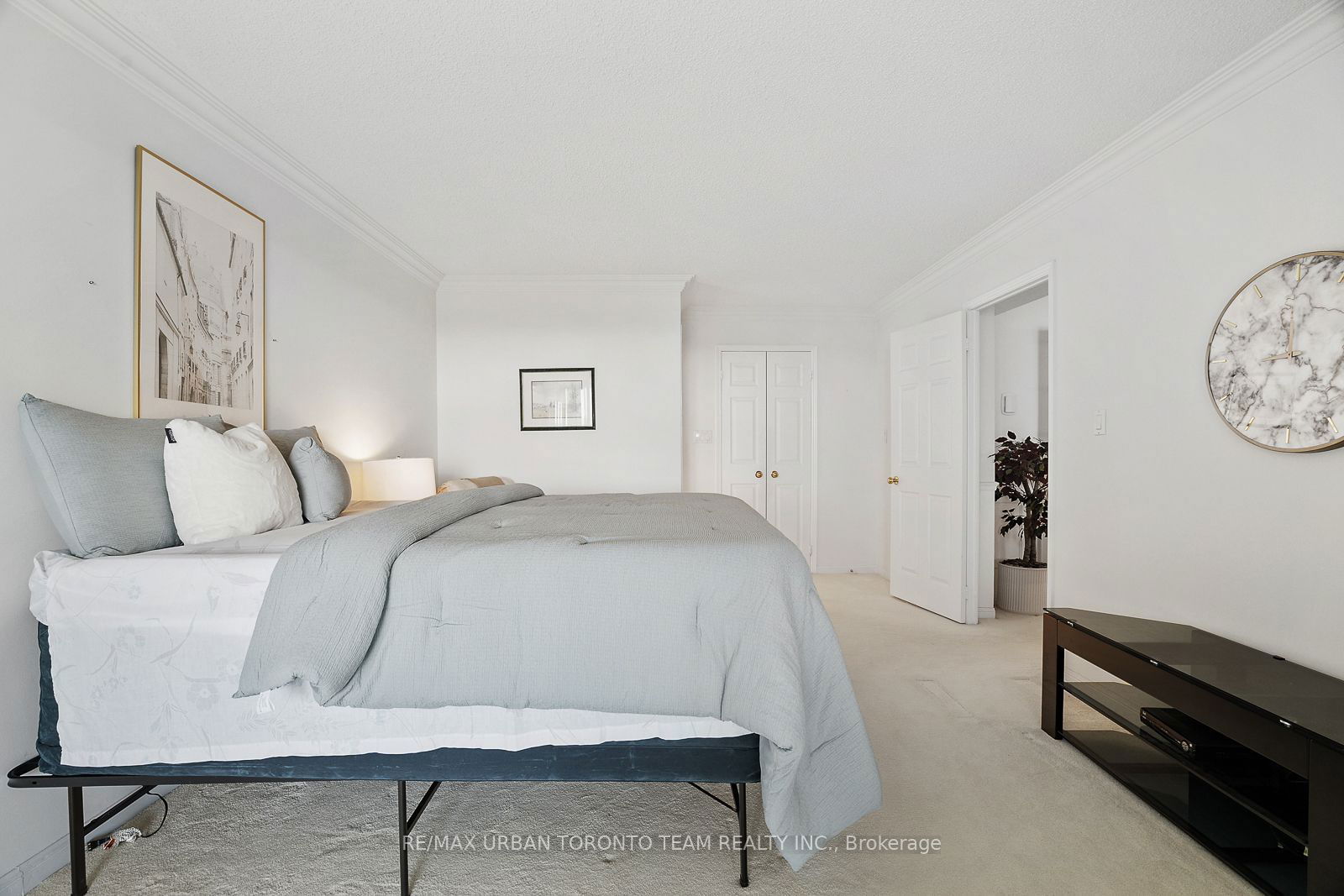 610 Bullock Dr, unit 1012 for sale - image #24