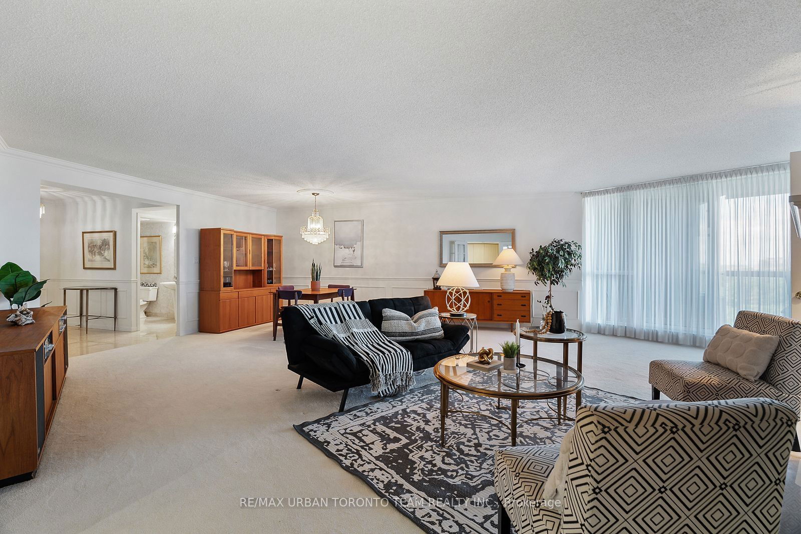 610 Bullock Dr, unit 1012 for sale - image #8