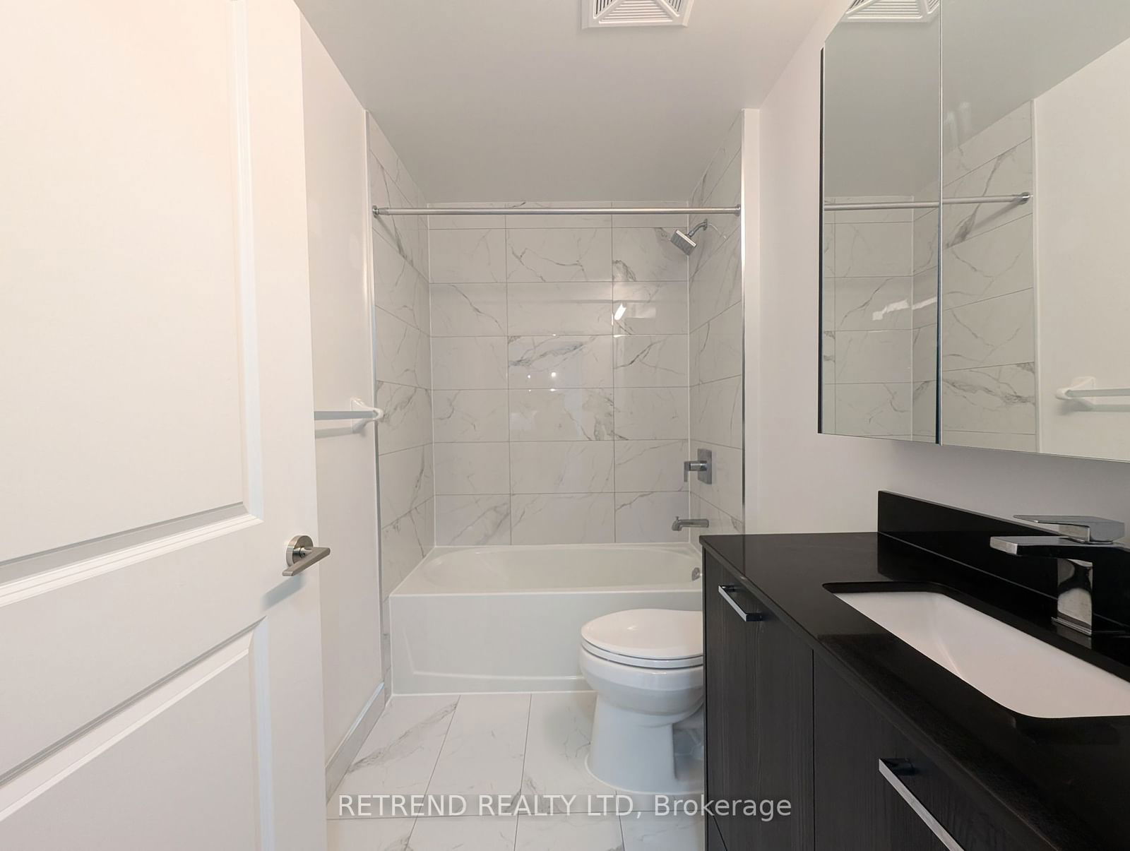 120 Eagle rock Way, unit 606 for rent - image #17