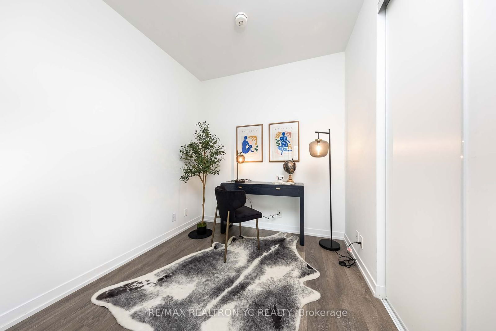 5 Buttermill Ave, unit 1906 for sale - image #13