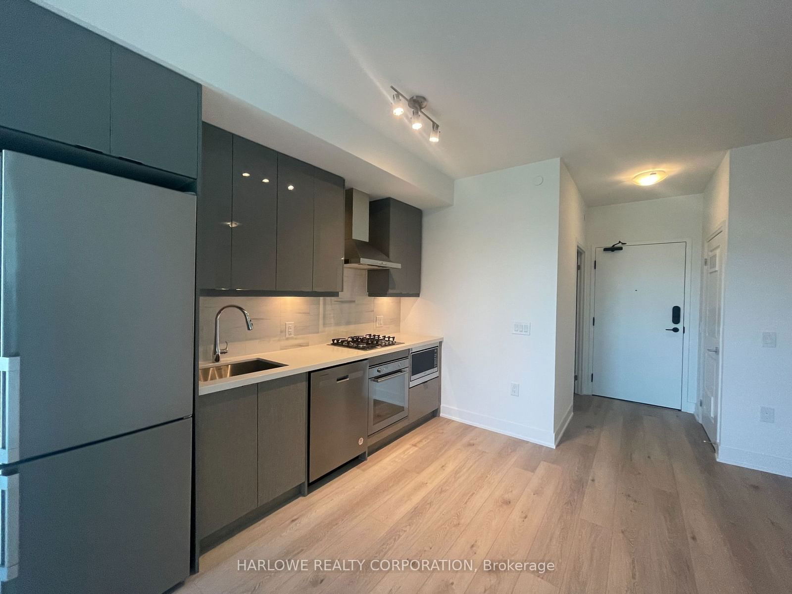 11750 Ninth Line, unit 424 B for rent