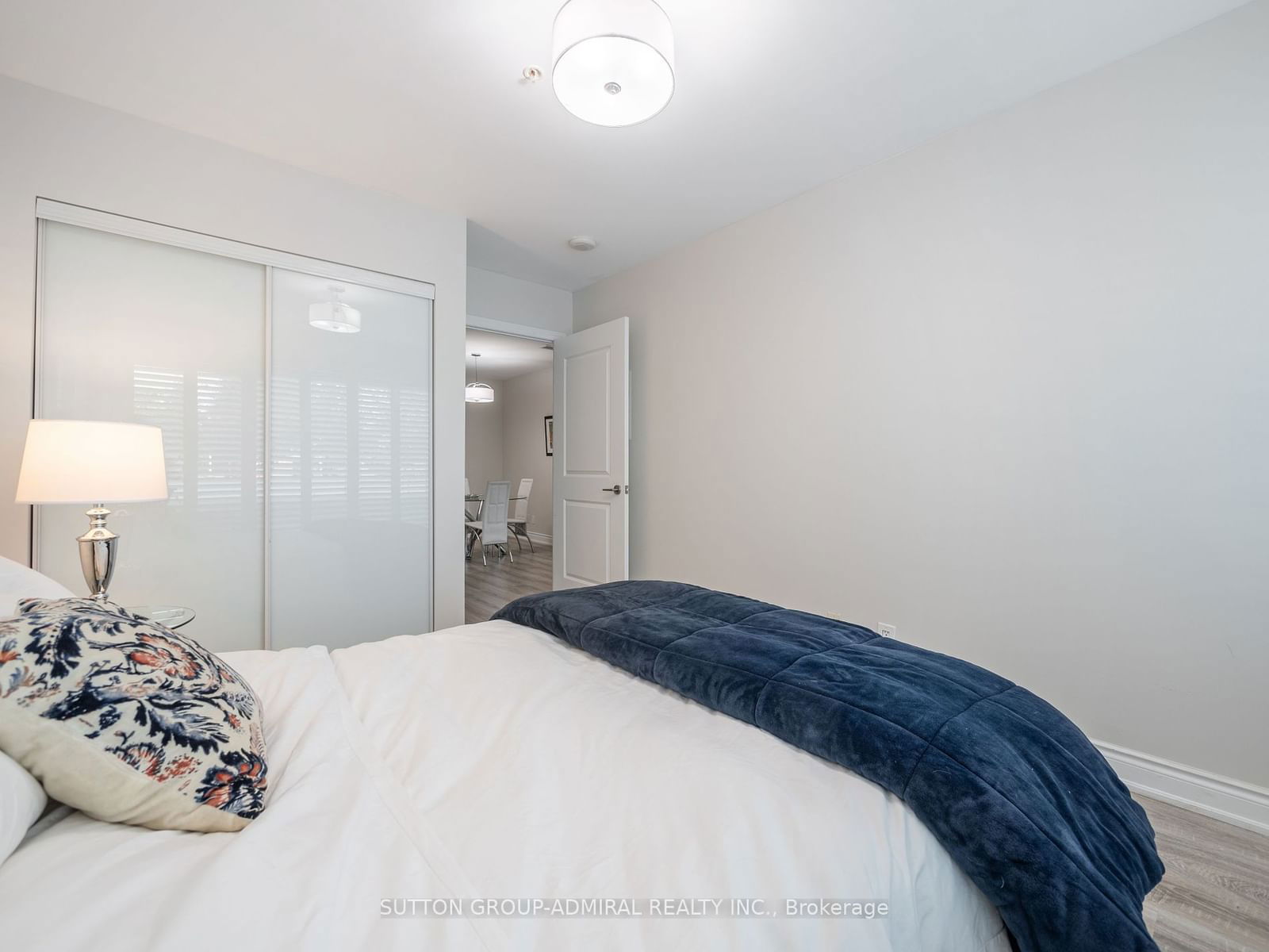 9090 Yonge St, unit 101B for sale - image #12