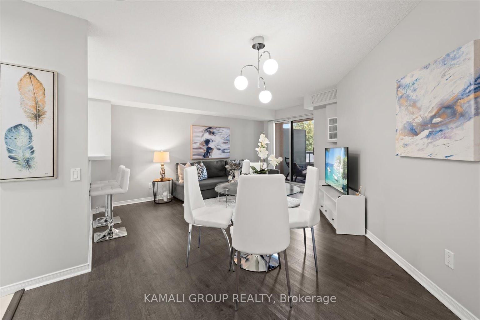 5 Emerald Lane, unit 213 for sale - image #6