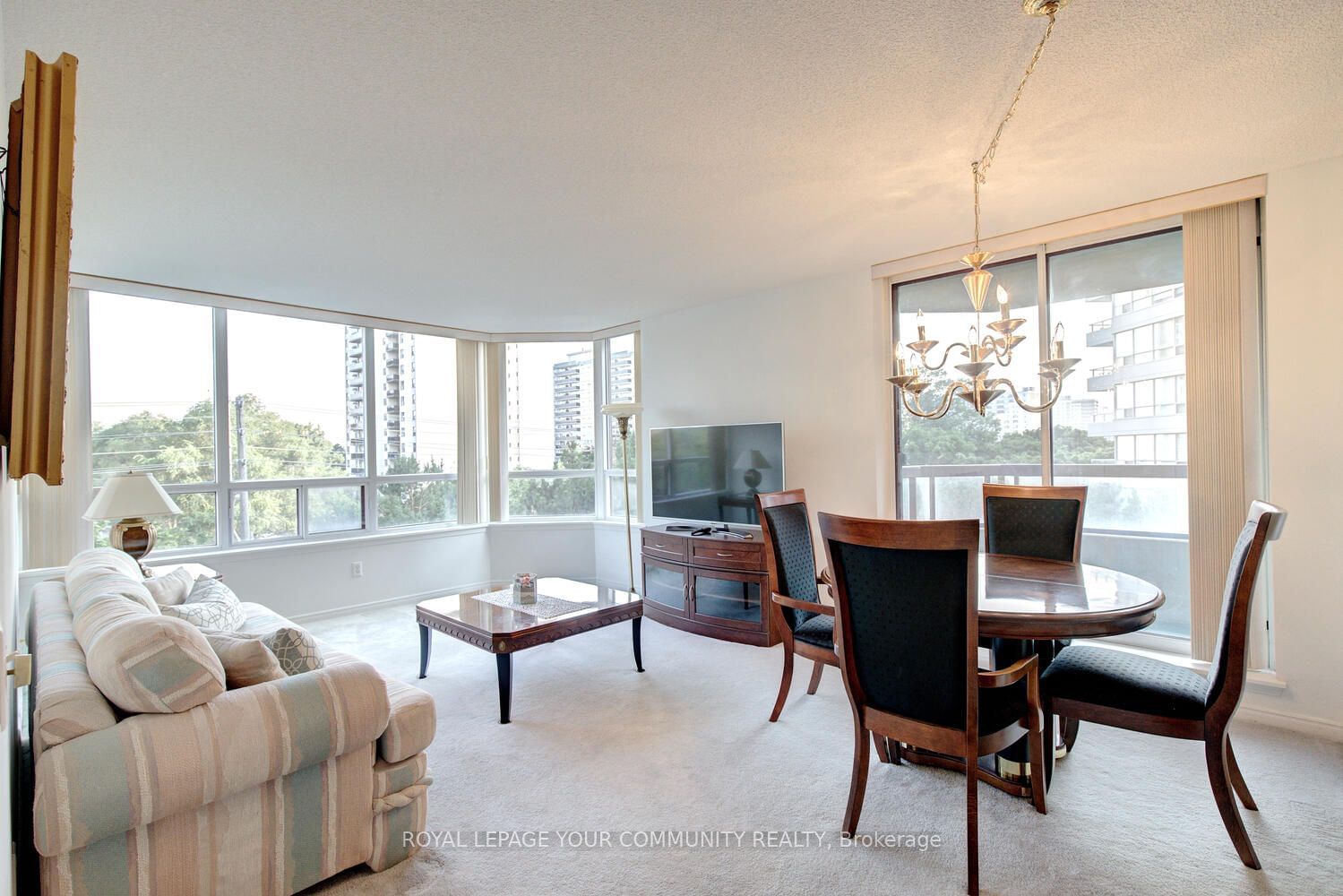 91 Townsgate Dr, unit 404 for sale - image #16