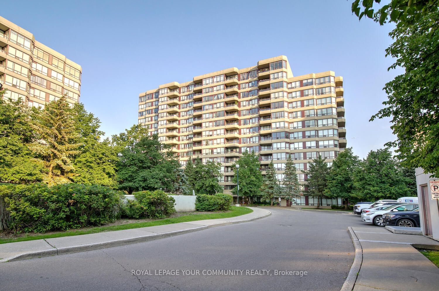 Park Terrace II Condos, Vaughan, Toronto