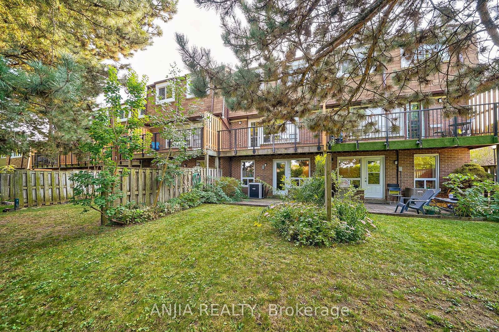 40 Castle Rock Dr, unit 23 for sale - image #40