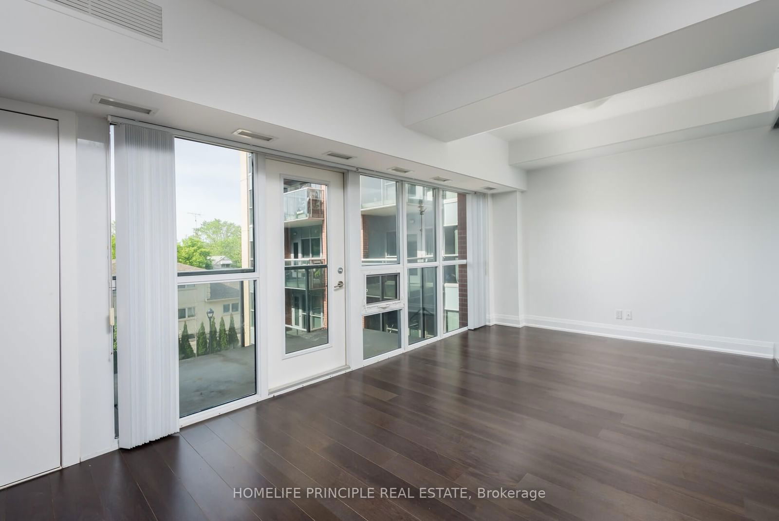 8302 Islington Ave, unit 314 for sale - image #14