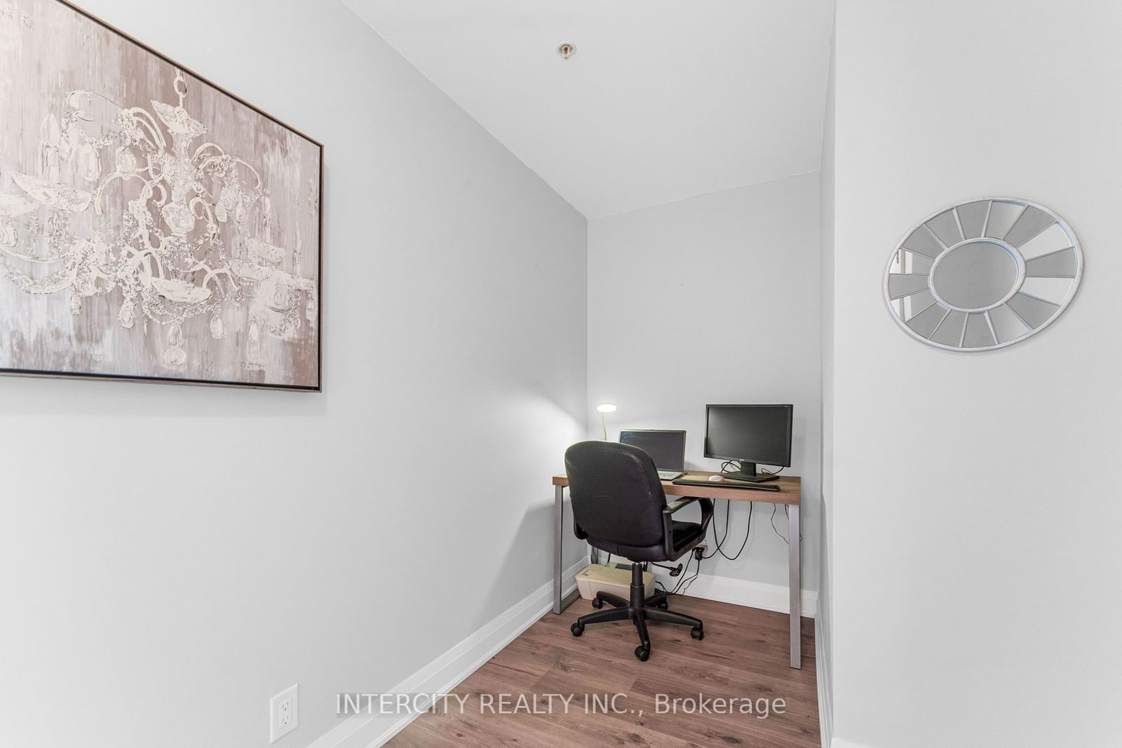 12 Woodstream Blvd, unit 920 for sale - image #2