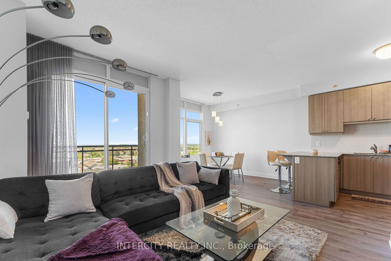 12 Woodstream Blvd, unit 920 for sale - image #3