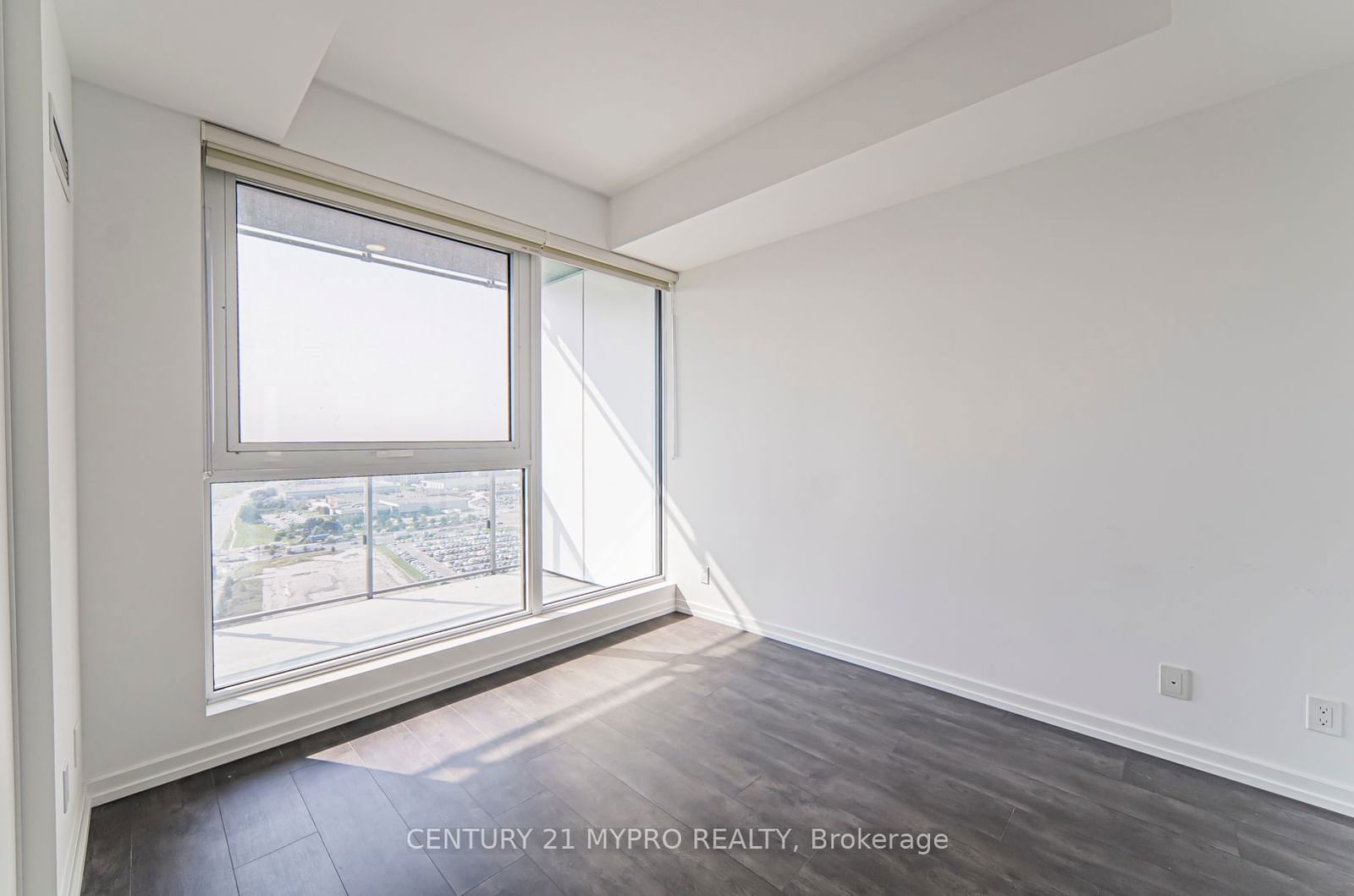 7890 Jane St, unit 2212 for sale - image #20