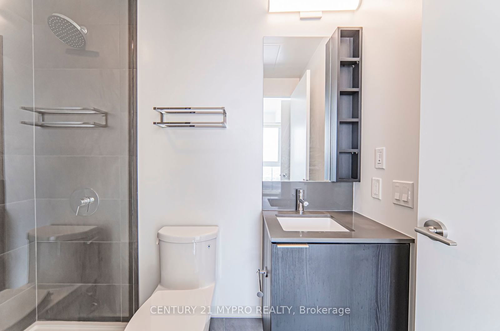 7890 Jane St, unit 2212 for sale - image #23