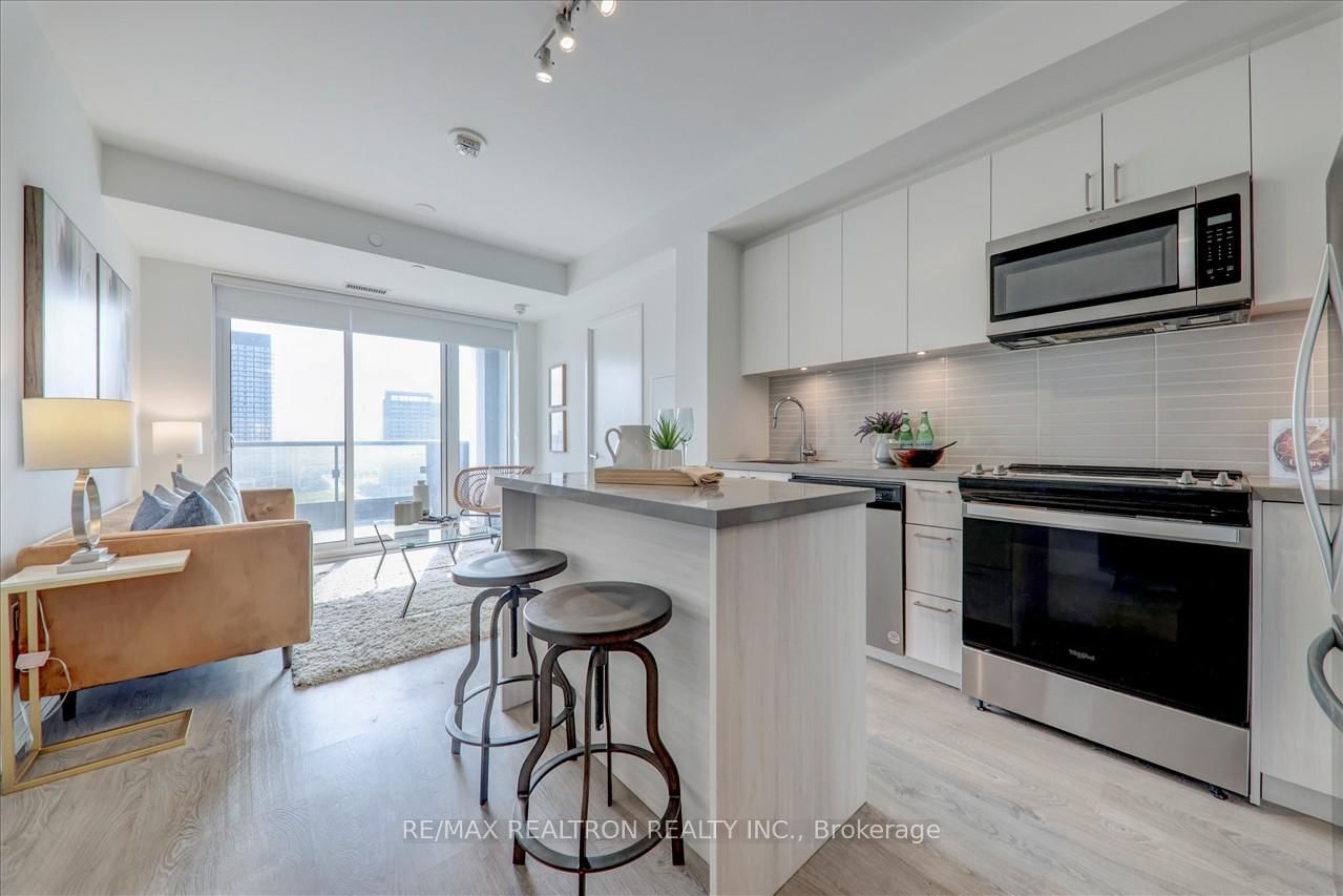 8868 Yonge St, unit 1505E for sale - image #14