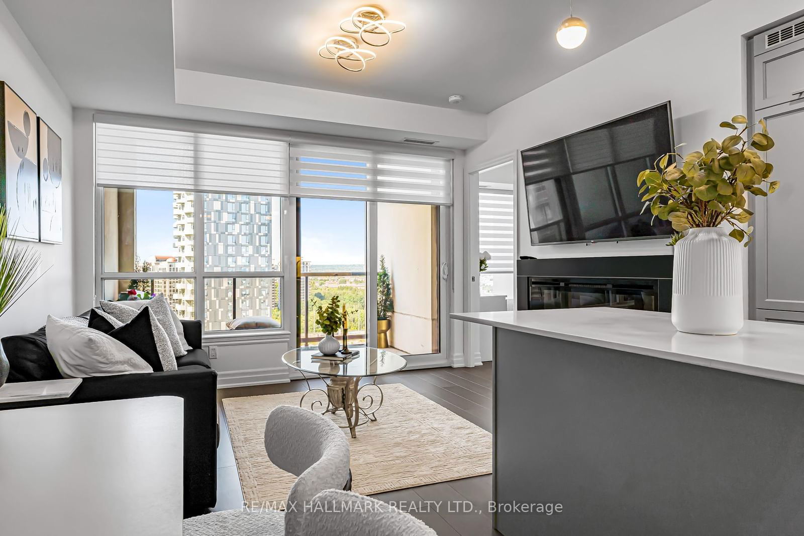 9075 Jane St W, unit 1702 for sale - image #7