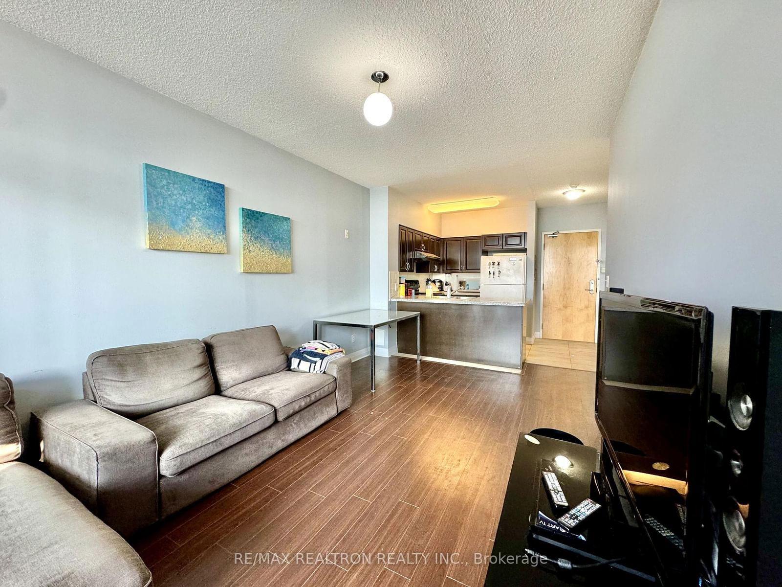 7363 Kennedy Rd, unit PH05 for sale - image #5