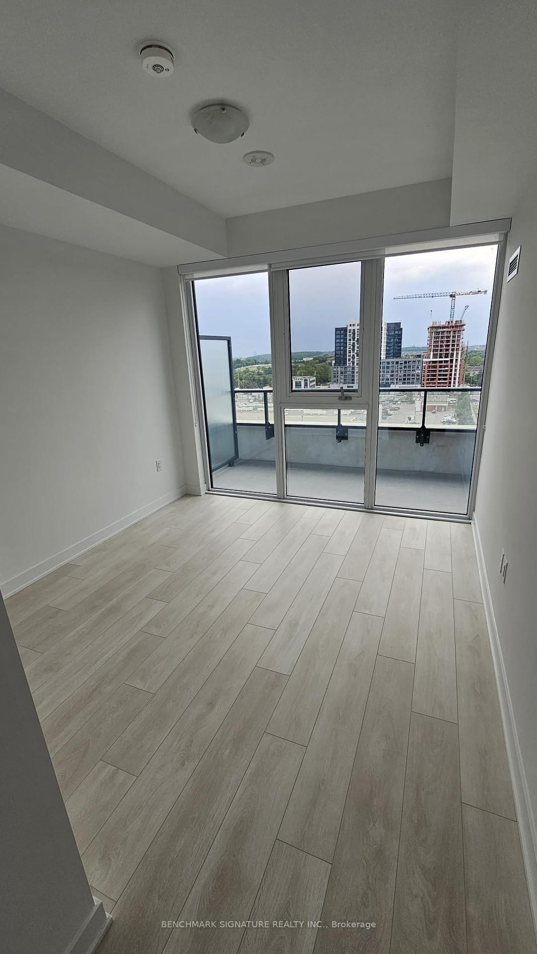 95 Oneida Cres, unit 1001 for rent - image #14