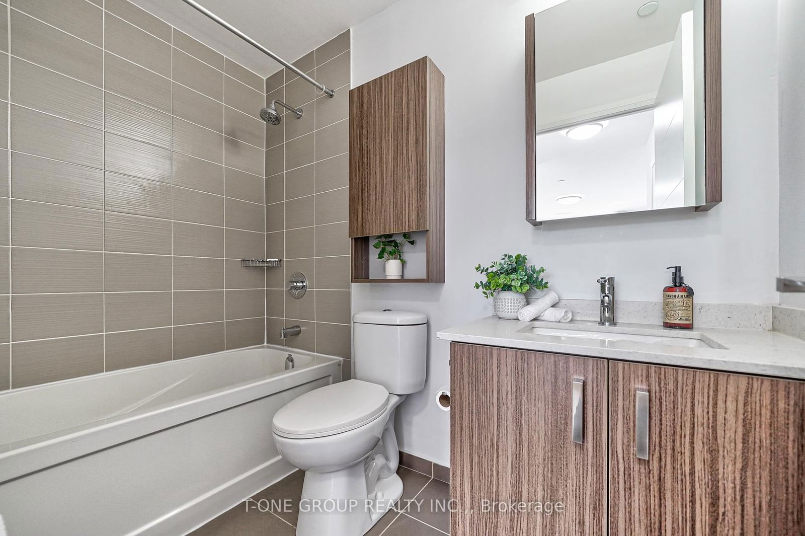 18 Uptown Dr, unit 227 for sale - image #25