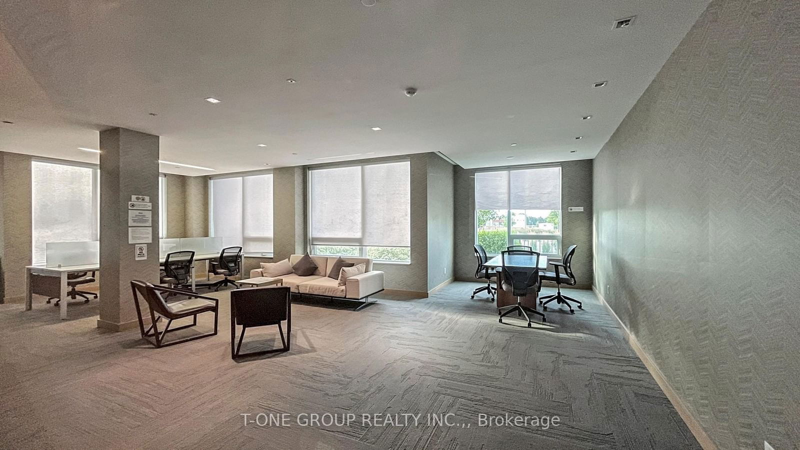 18 Uptown Dr, unit 227 for sale - image #37