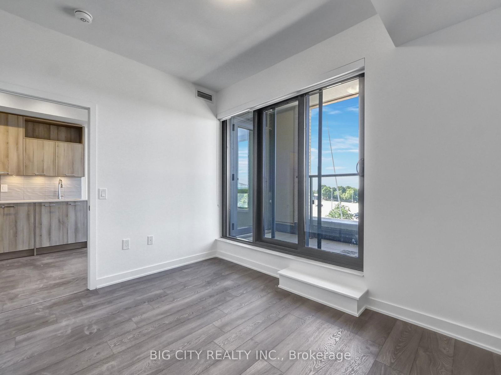 120 Eagle Rock Way, unit 211 for sale - image #22