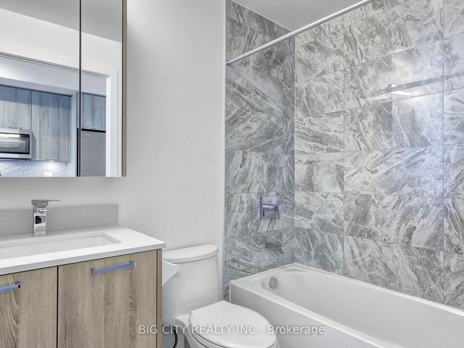 120 Eagle Rock Way, unit 211 for sale - image #29