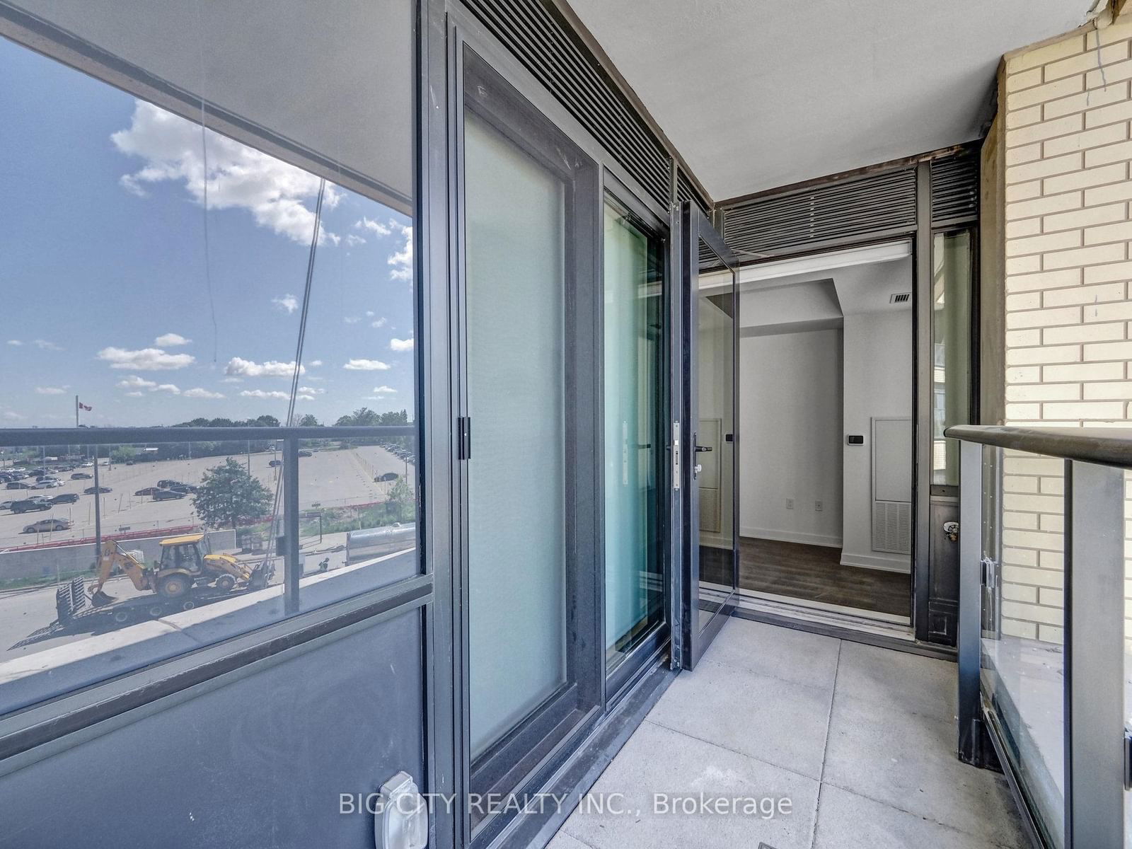 120 Eagle Rock Way, unit 211 for sale - image #32