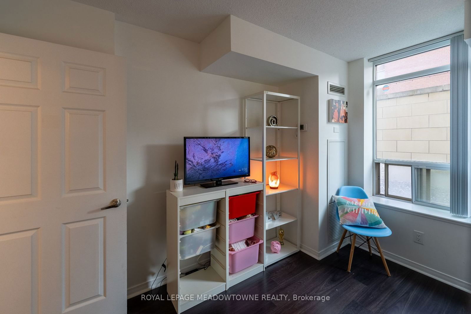 75 King William Cres, unit 203 for sale - image #24