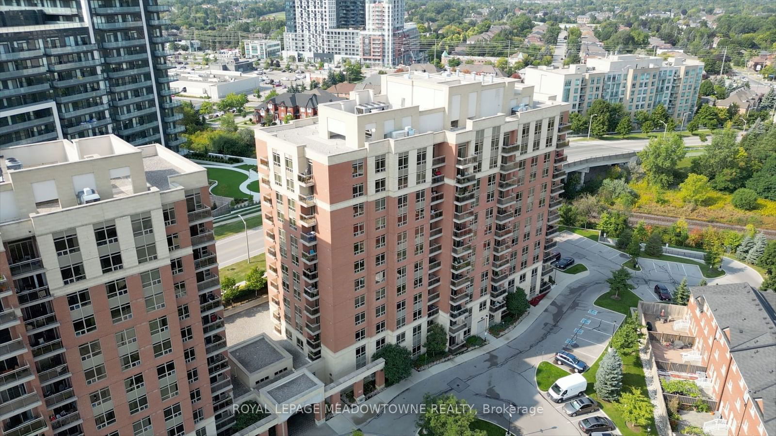 The Gates of Bayview Glen III Condos, Richmond Hill, Toronto