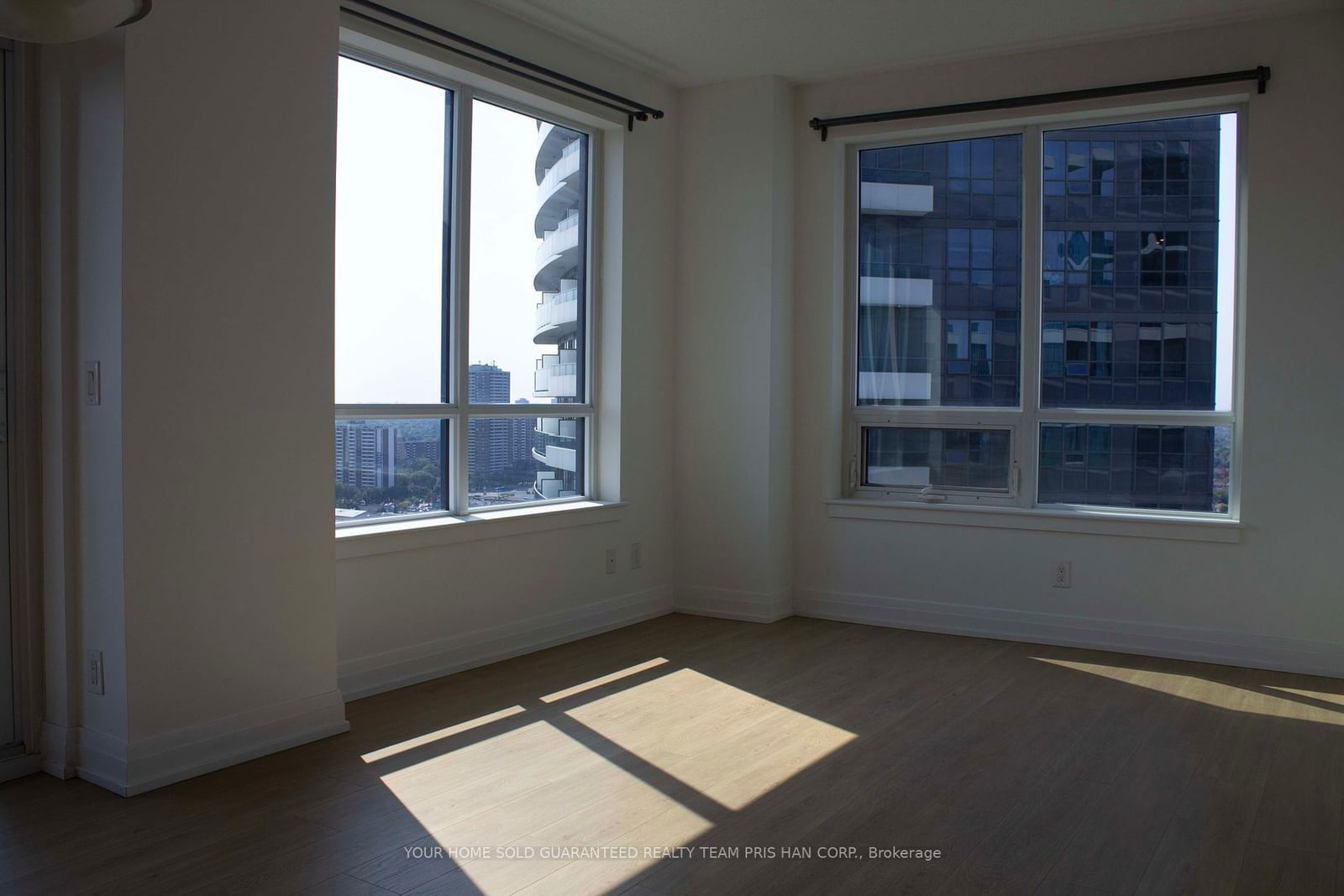 7165 Yonge St S, unit 2309 for rent - image #5