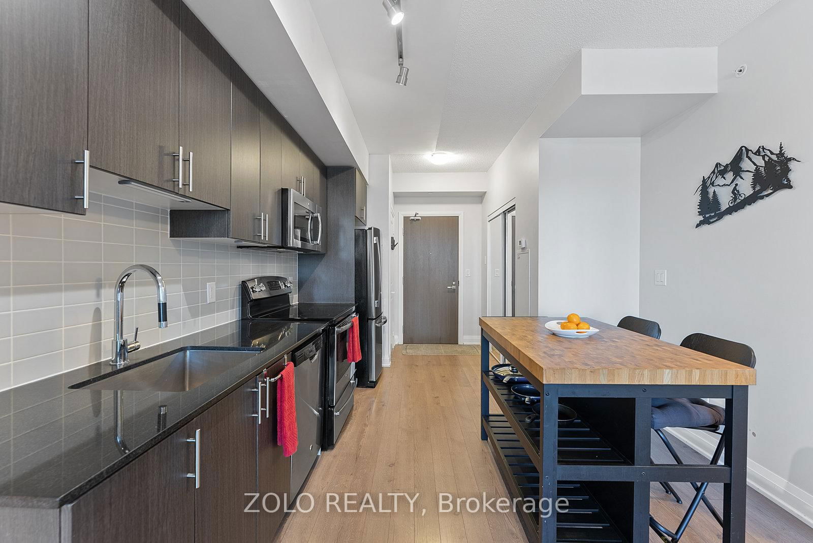 7171 Yonge St, unit 1603 for sale - image #12