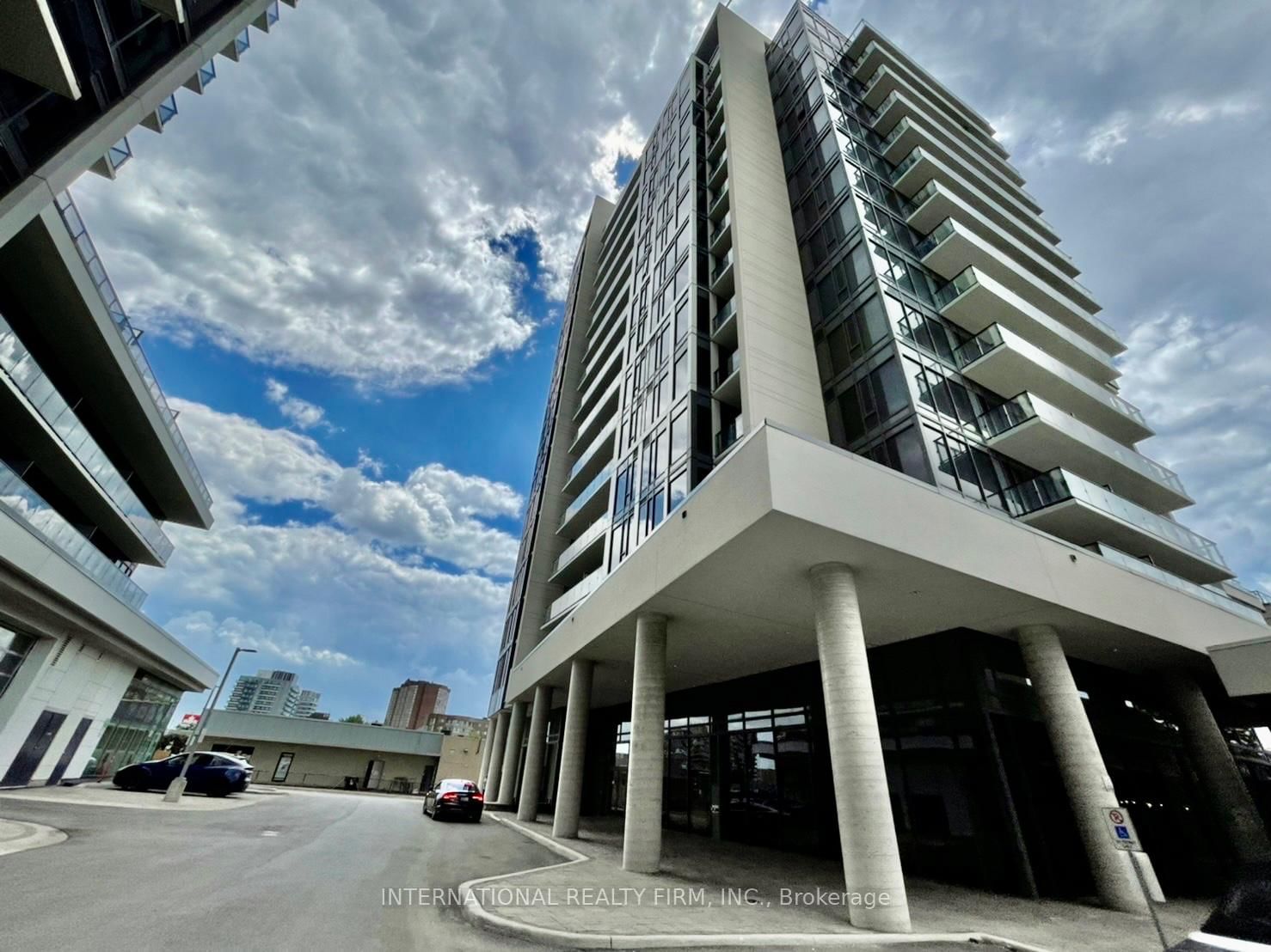 9618 Yonge St, unit 1009 for rent - image #1